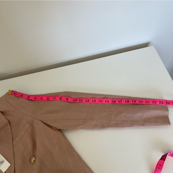 L’AGENCE Inez Linen Blend Crop Blazer - Picture 15 of 15